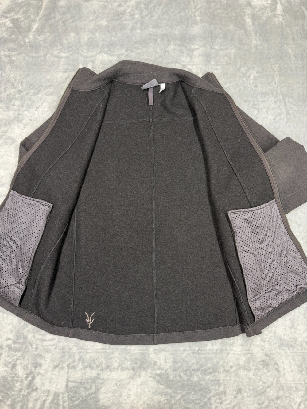 ibex Womens Wool Black Full-Zip Sweater Jacket - Picture 4 of 10